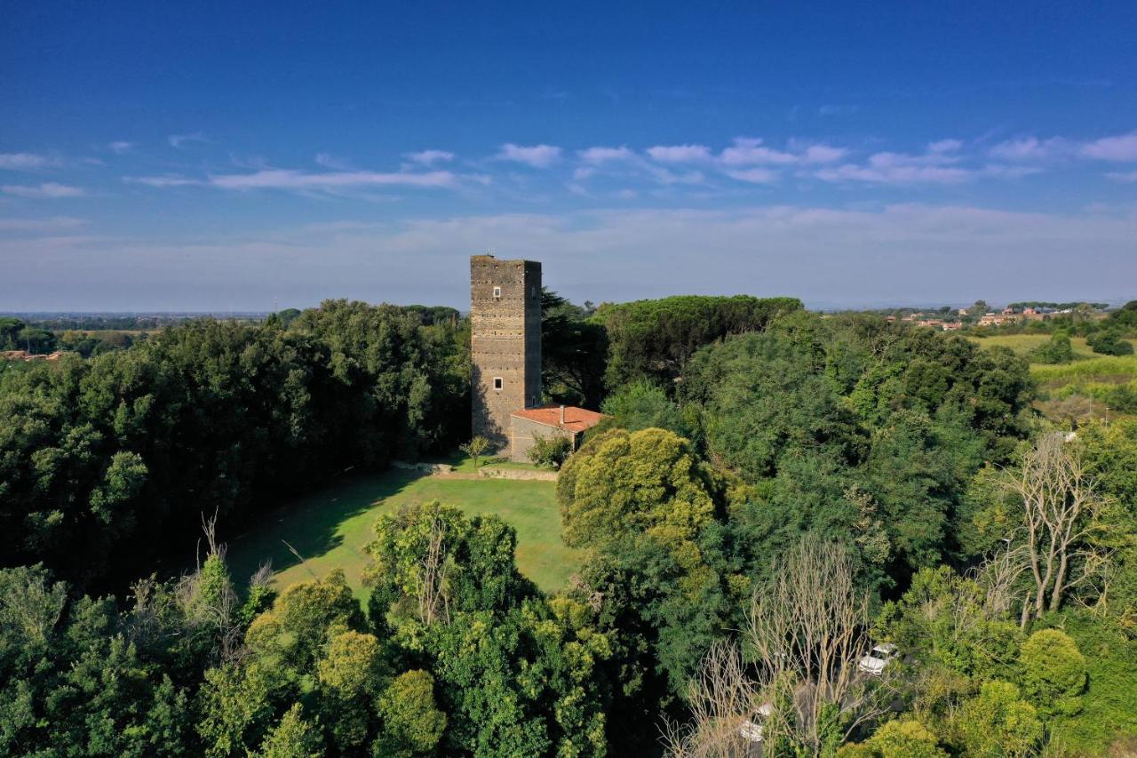 Torre Delle Cornacchie - Private Pool Villa Róma Kültér fotó